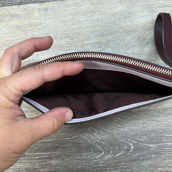 Kate spade color block wristlet - Picture 3 of 6